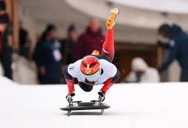 英超保级大战：卢顿3-2诺丁汉森林，逃离降级区