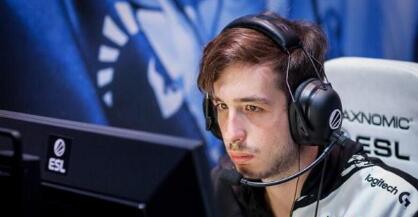 排名榜首的 排名榜首的