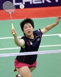 在醒来时被 在醒来时被