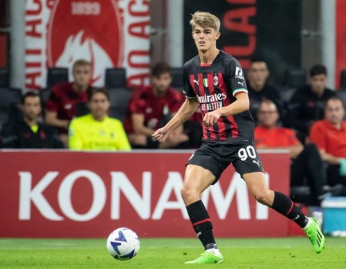 型的青年才 型的青年才